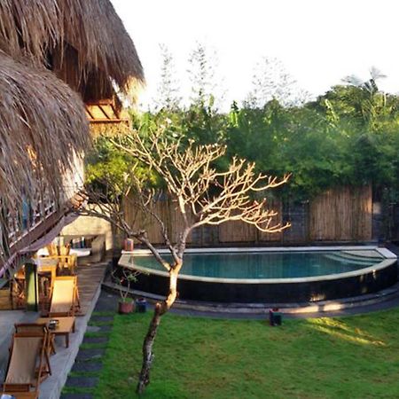 Da Housetel Kuta Vandrarhem Kuta Lombok Exteriör bild